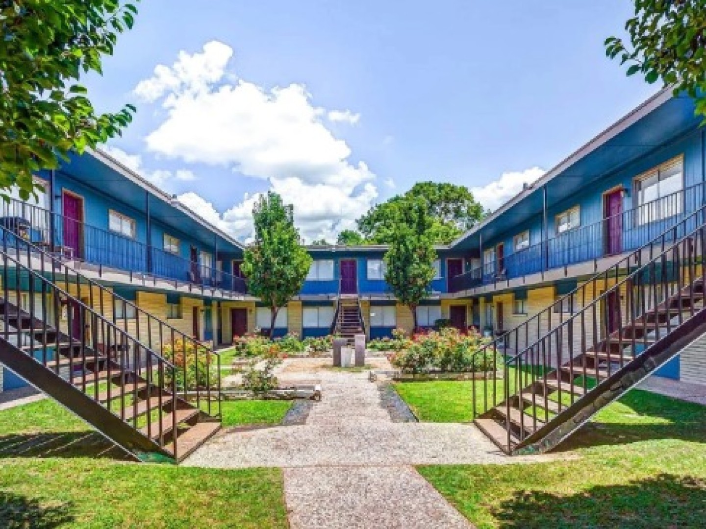 Station-Apartments