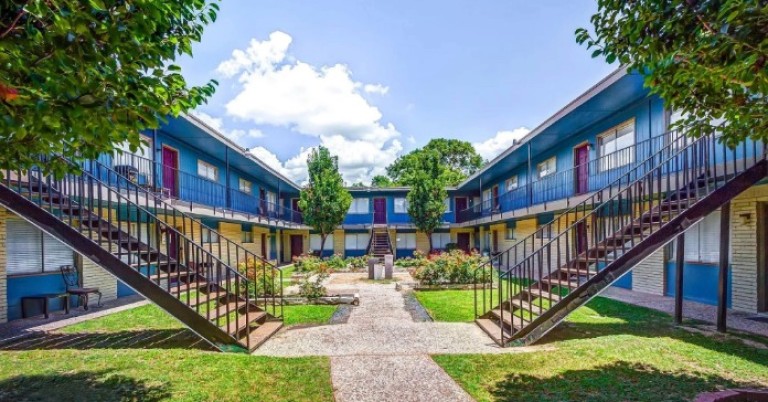 Station-Apartments