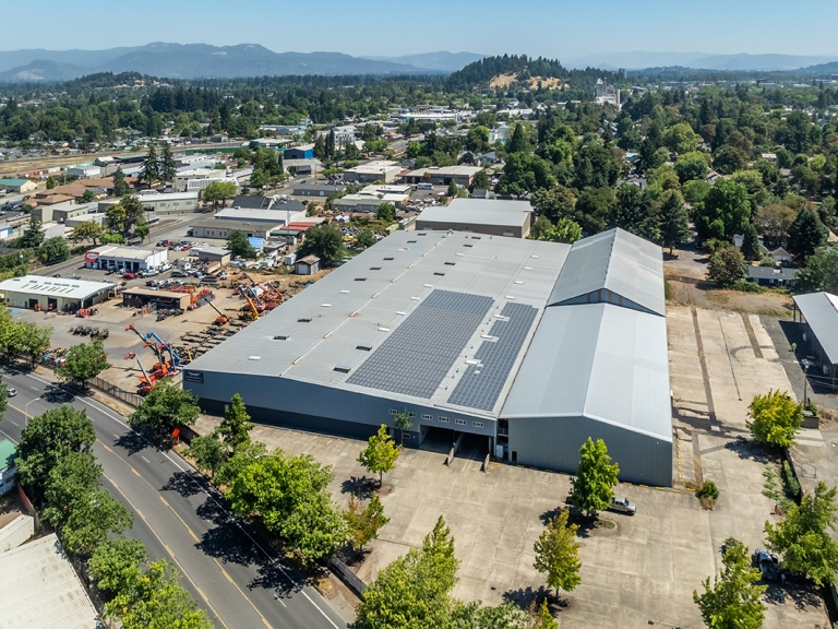 AVA-311 Chambers - Eugene OR